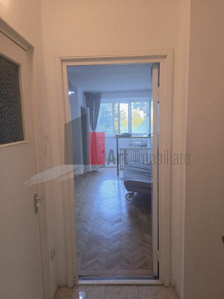 Costin Georgian Garsoniera