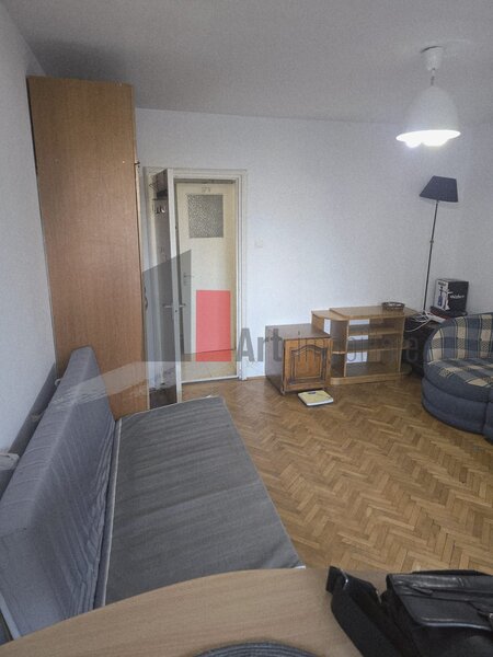 Costin Georgian Garsoniera