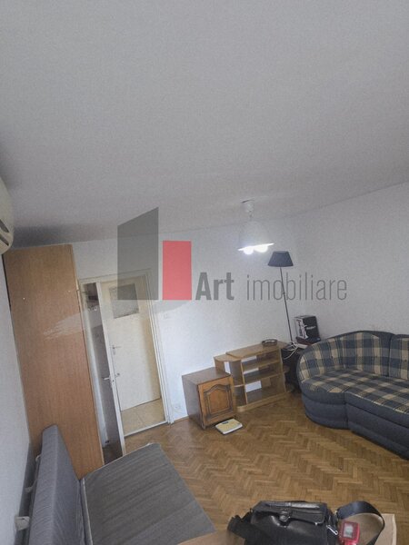 Costin Georgian Garsoniera